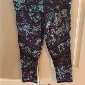 Fabletics legging capris